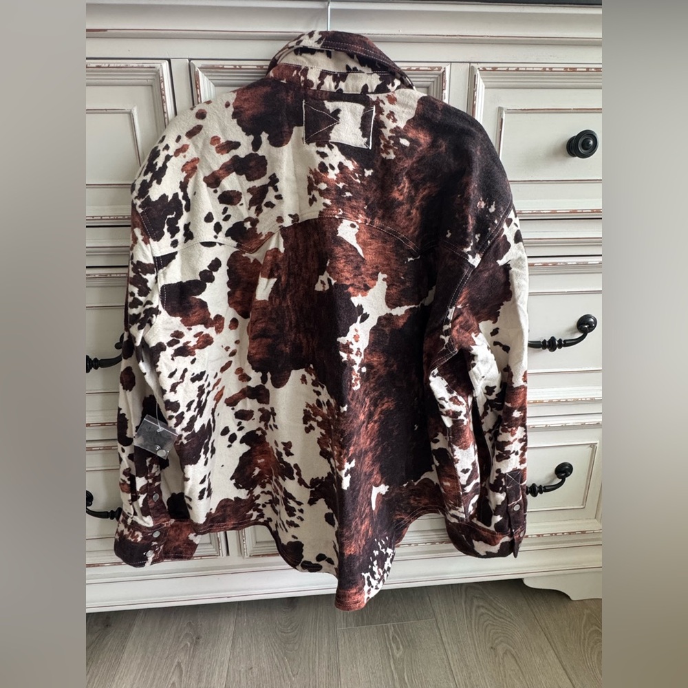 We The Free Brown and Cream Teddy Jacket - Picture 9 of 16